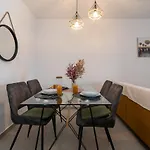 Kamarin Apartamento Trogir