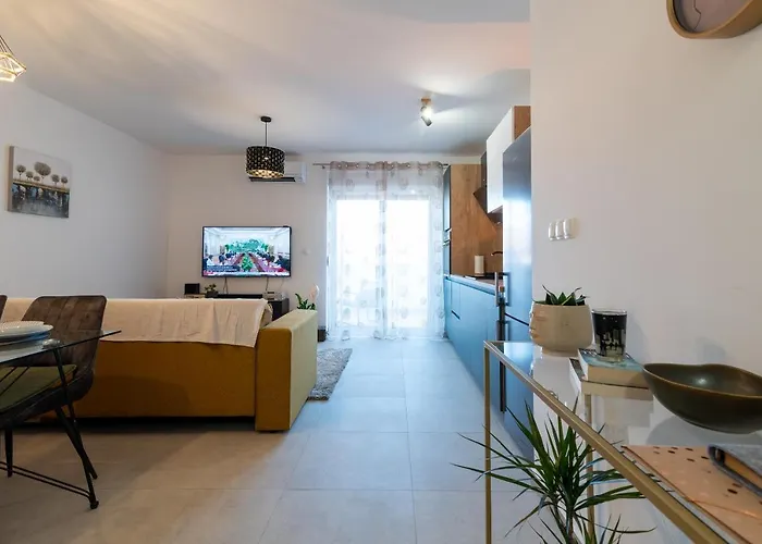 Apartment Kamarin *
