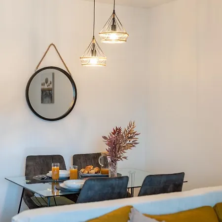 Kamarin Apartament *